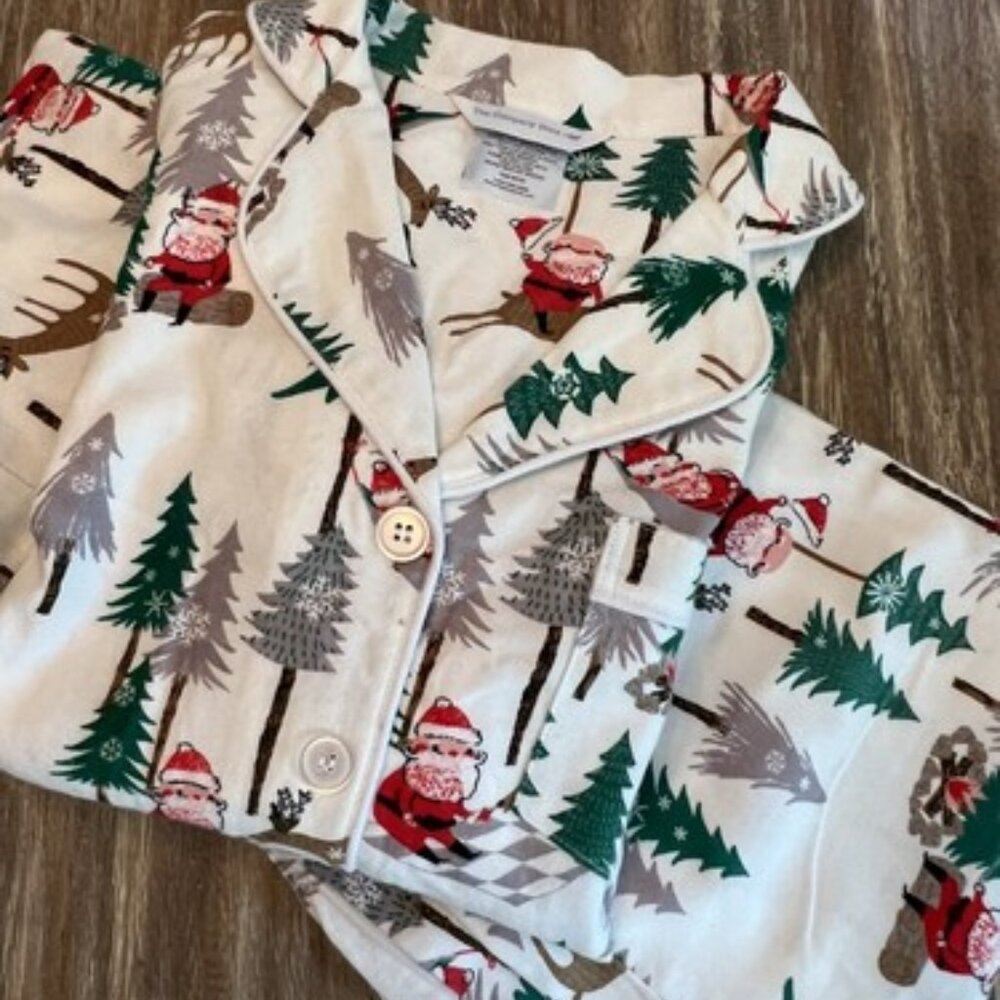 NWOT  Company Store Women's 2-Piece Camping Santa Flannel Pajama Set - Size S